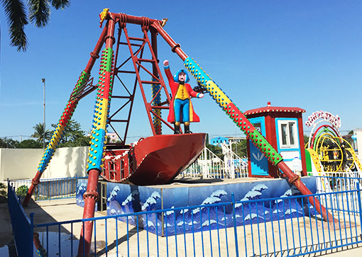 16-Seat Pirate Ship Amusement Park Ride