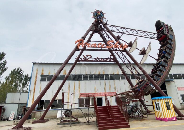 Big Pirate Ship Ride