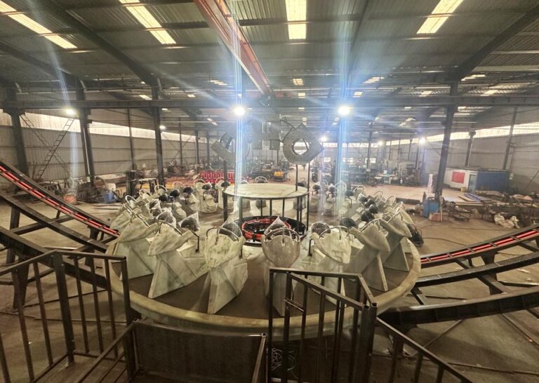 24 seats flying ufo ride