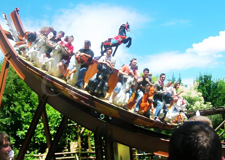 24 seats flying ufo rides
