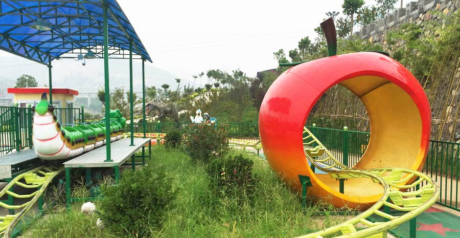 Fruit Worm Roller Coaster Video