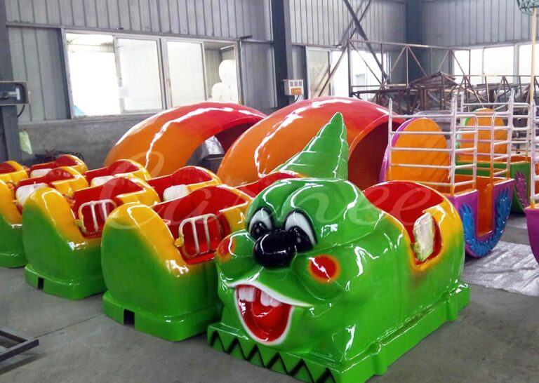 Wacky Worm Roller Coaster Photos