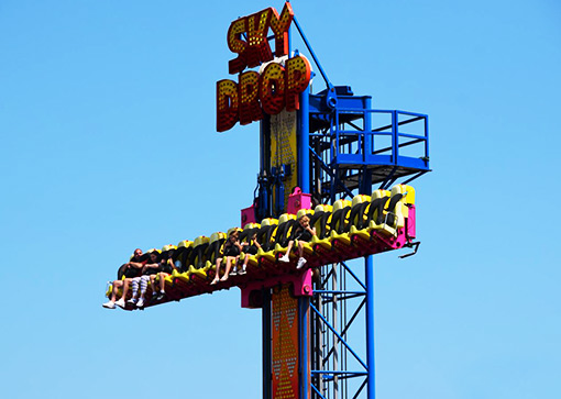 sky drop ride thrilling rides