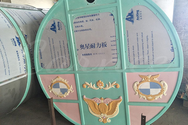 Materials for Ferris Wheel Cabins-Fiberglass