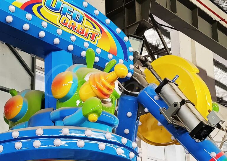 UFO Orbit Small Pendulum Ride with colorful LED lights and cartoon alien design for amusement parks and funfairs, Mini Pendulum Ride for kids