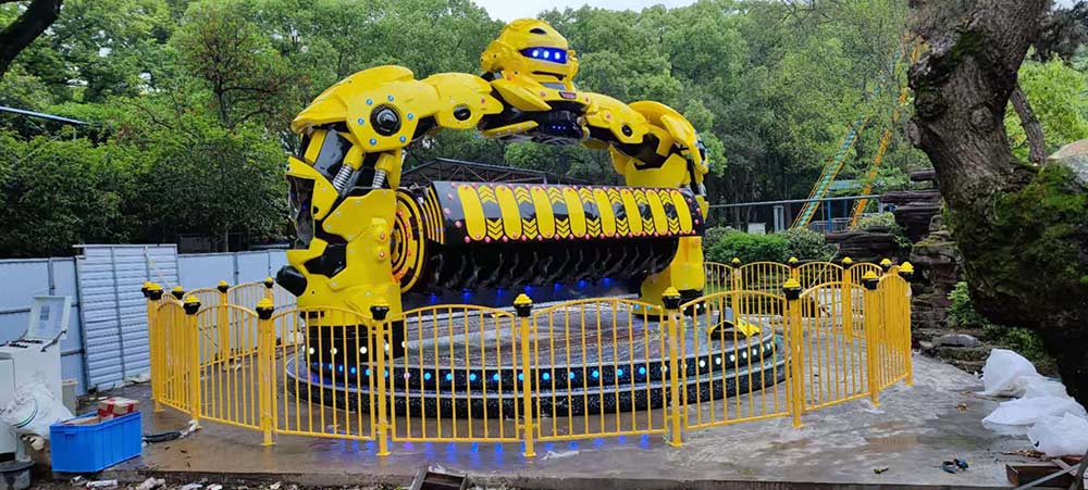 Affordable Robocop Ride for Amusement Parks