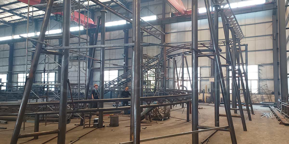 roller coaster manufacturer