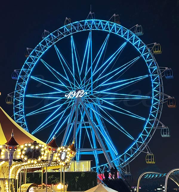 small ferris wheel