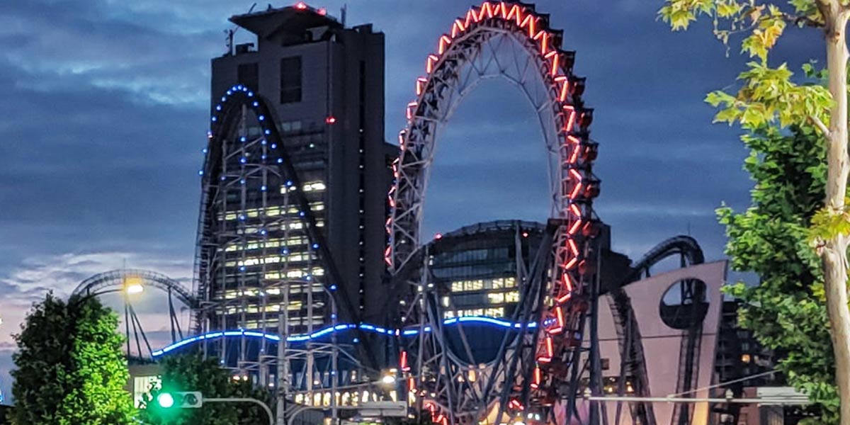 Thunder Dolphin Roller Coaster - Jepang