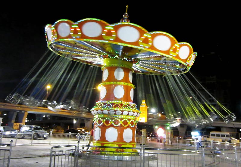 36 Seats Flying Chair Ride Installation in Libya