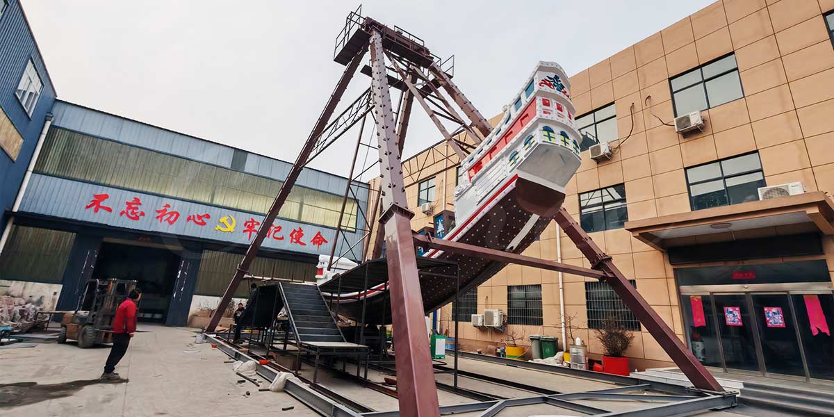 40 Seats Pirate Ship Boat Ride Supplier Carnee Rides