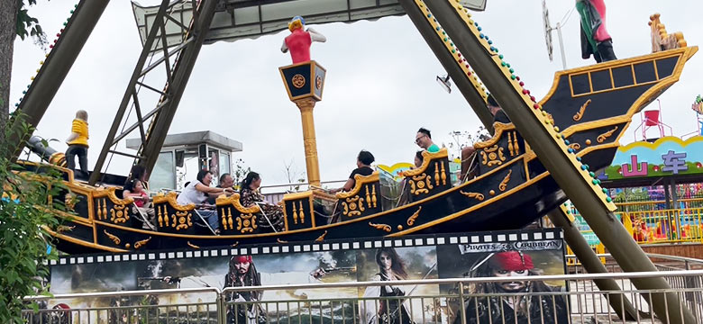 Cómo instalar una atracción en un barco pirata