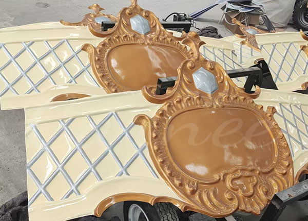 Piezas decorativas de fibra de vidrio para carrusel de feria producidas para el parque de atracciones de Etiopía