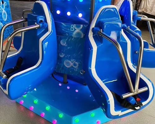 Asientos infantiles giratorios con cinturones de seguridad y pasamanos de acero inoxidable